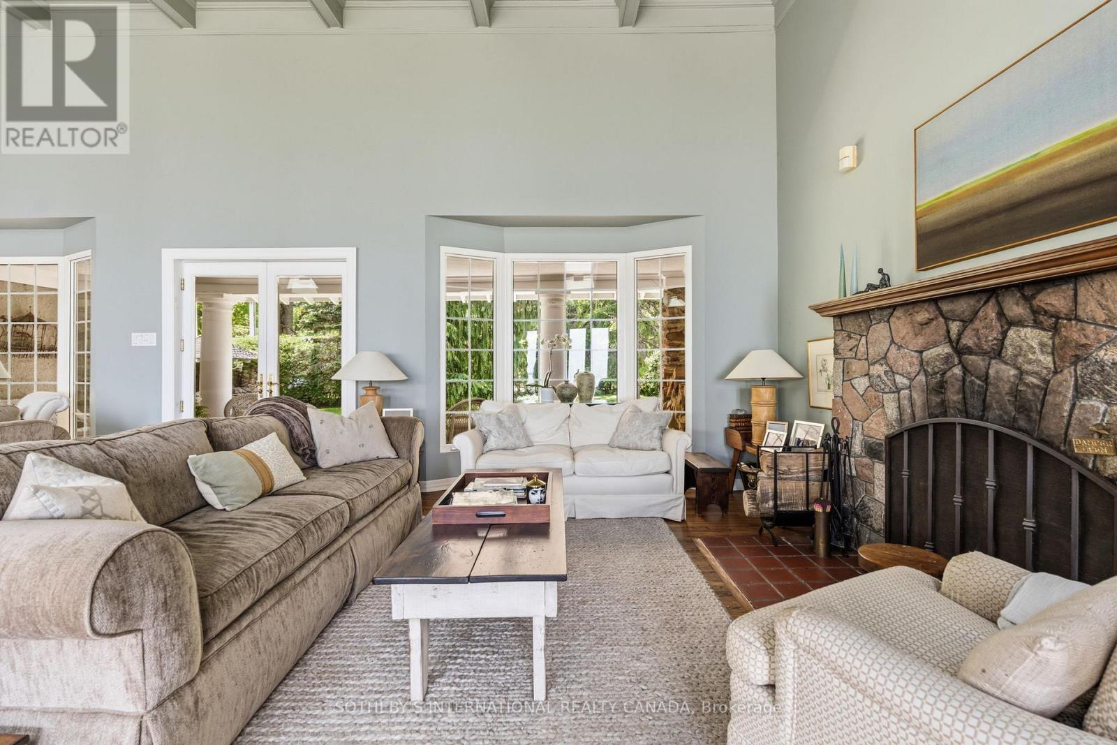 30 HEDGE ROAD - 12