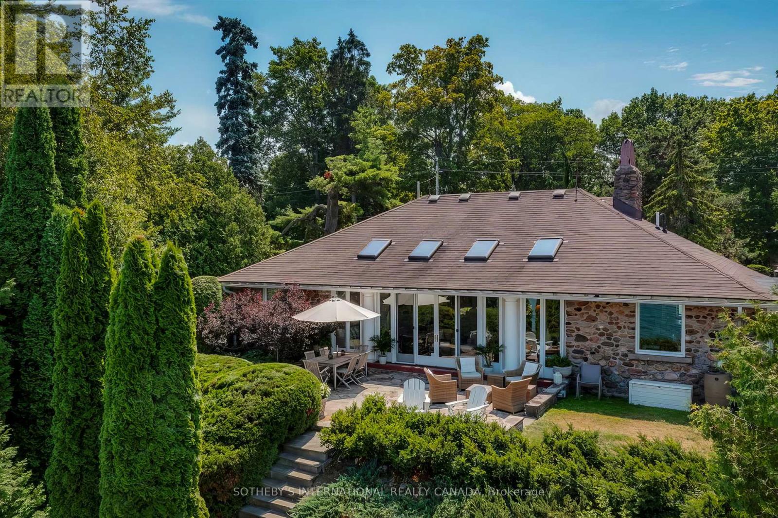30 HEDGE ROAD - 3