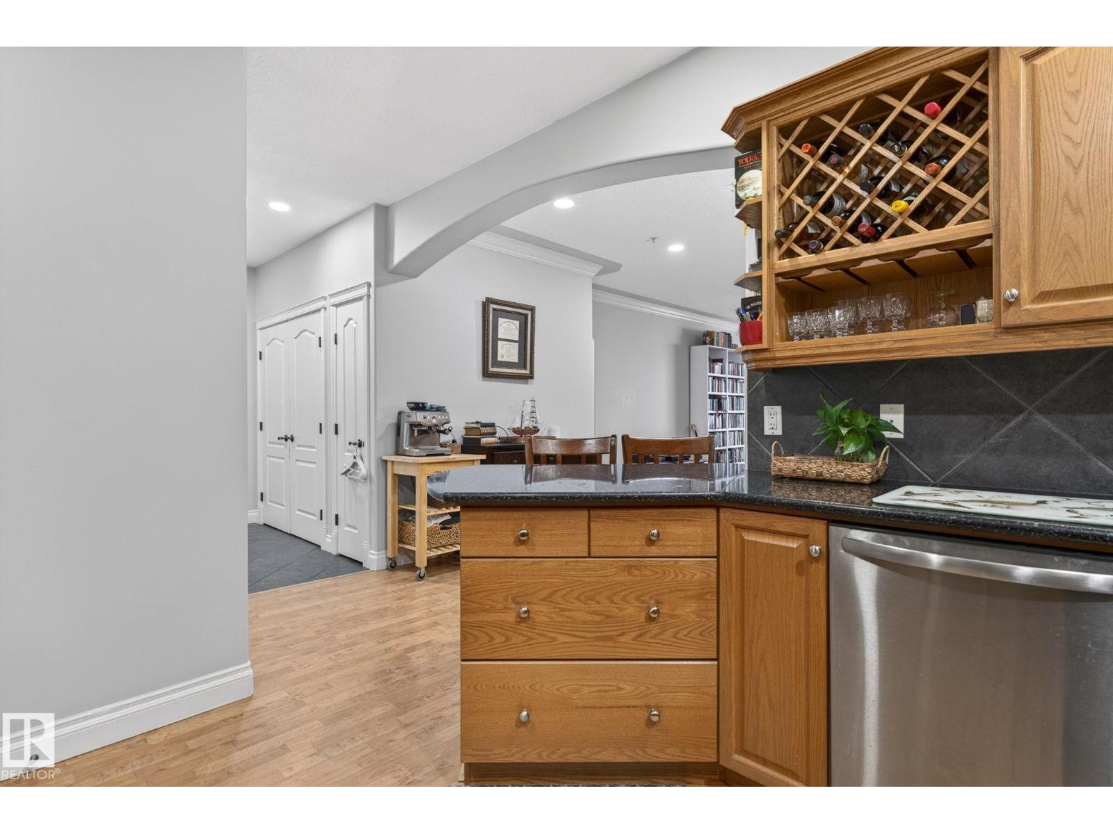 #205 10178 117 ST NW NW - 14