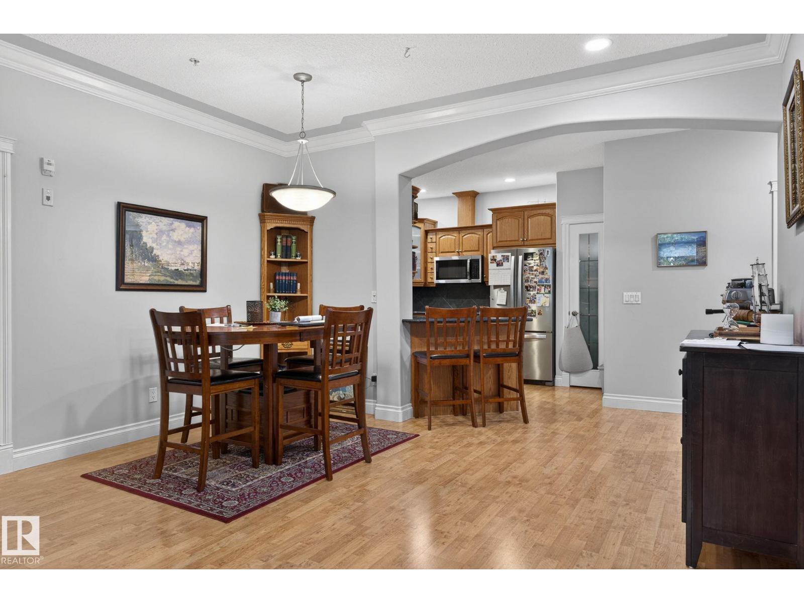 #205 10178 117 ST NW NW - 17
