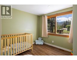 4644 97 Highway, Westwold, BC V0E3B1 Photo 23