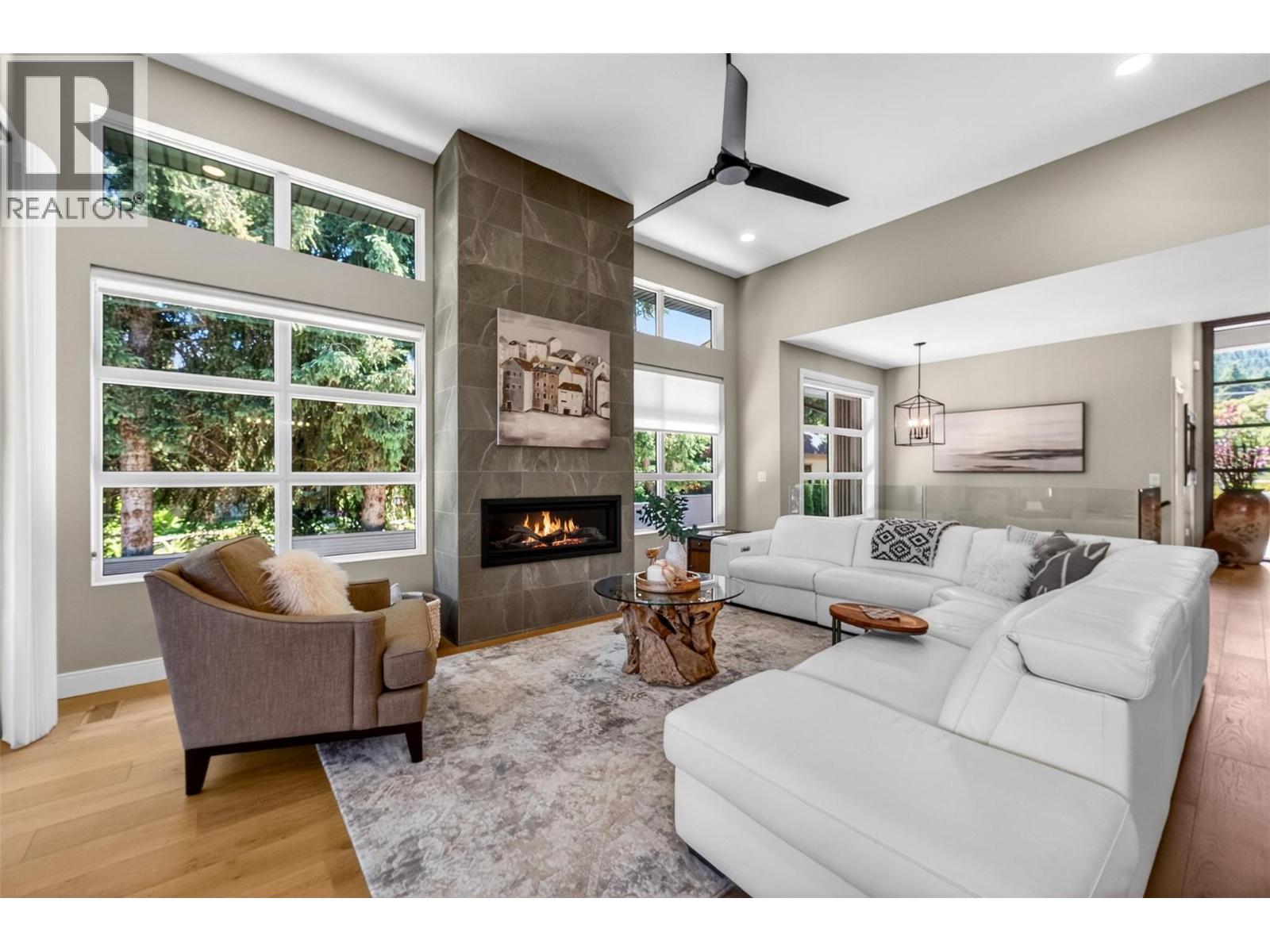 1201 20 Avenue SW - 16