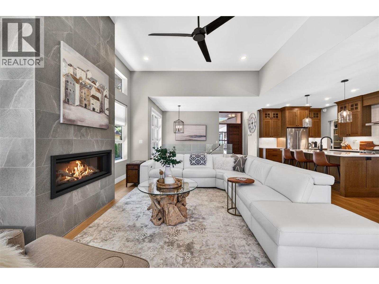1201 20 Avenue SW - 17