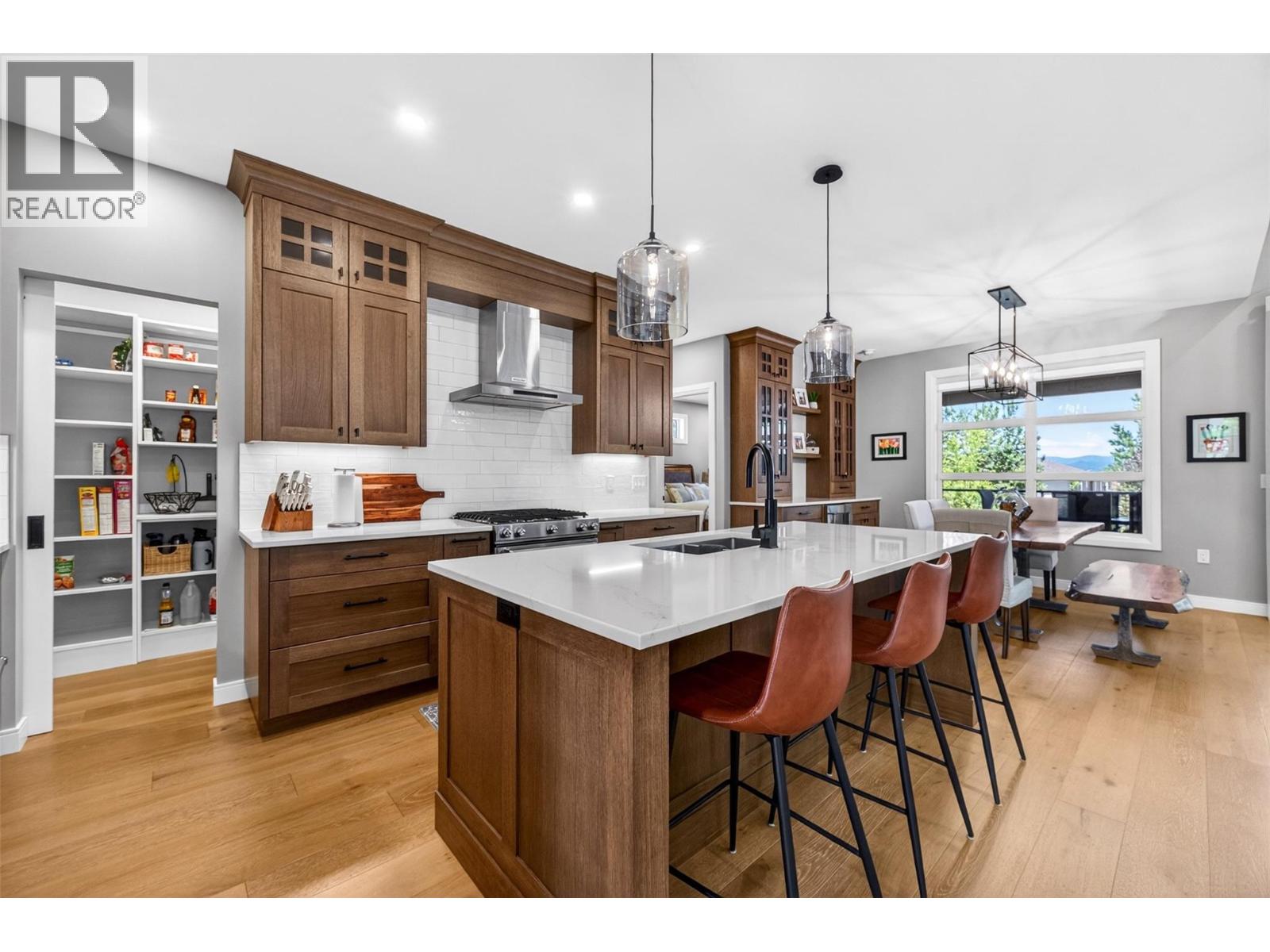 1201 20 Avenue SW - 28