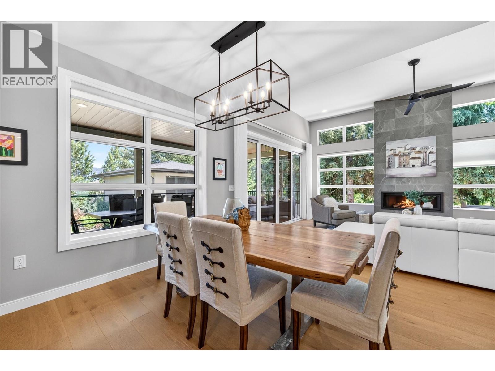 1201 20 Avenue SW - 29