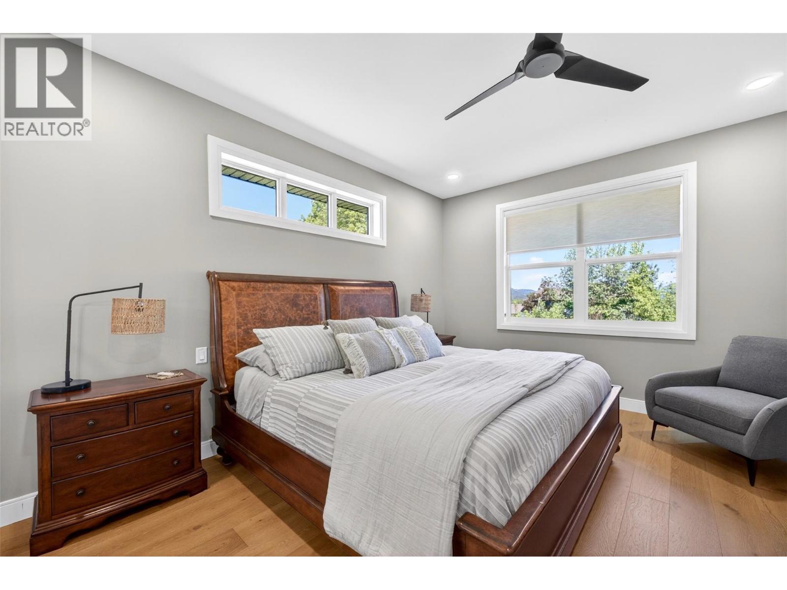  1201 20 Avenue Southwest, Salmon Arm