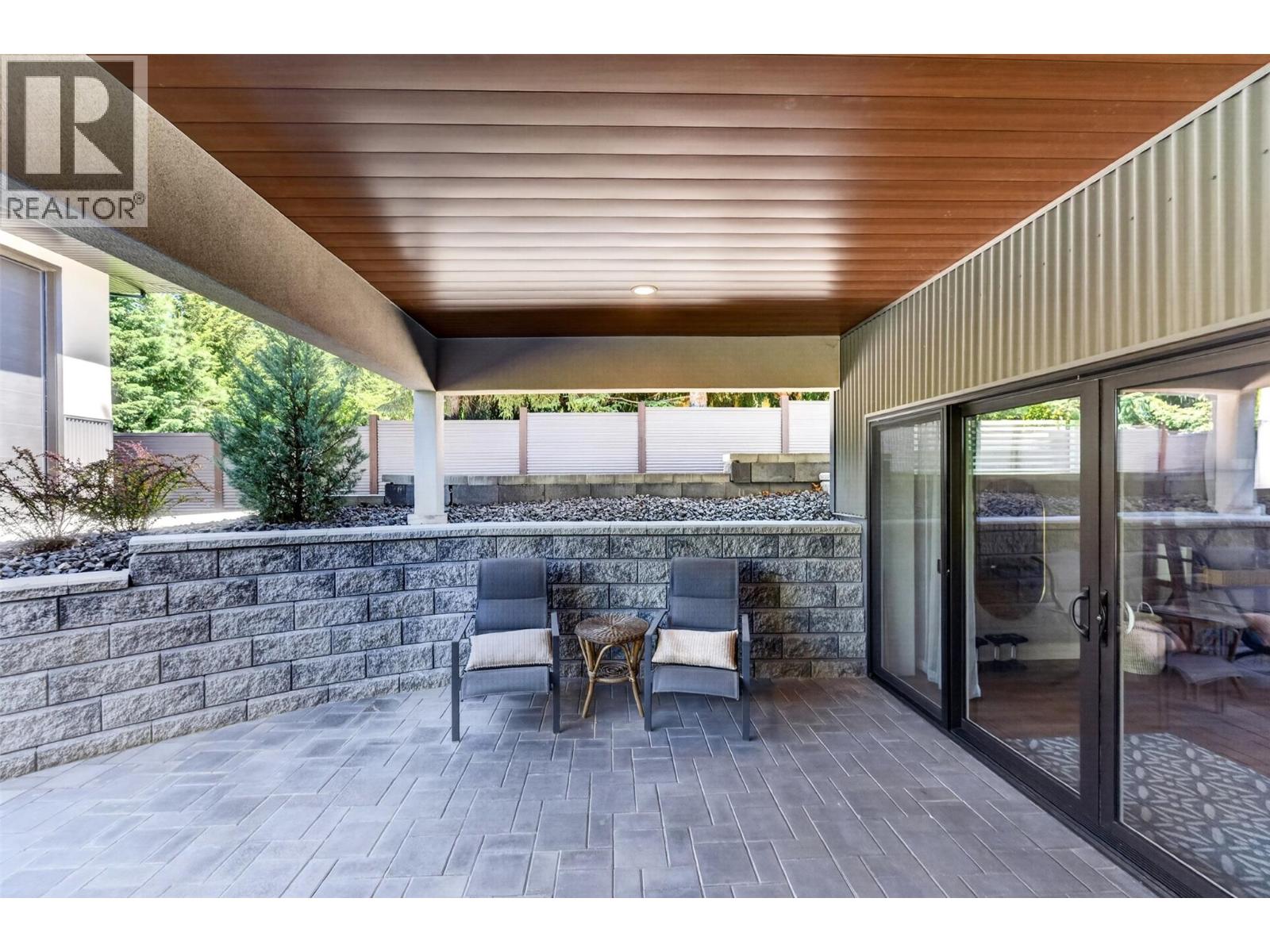 1201 20 Avenue SW - 57