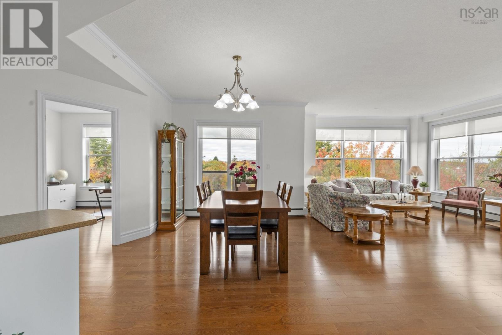 Property 23 of 36 of 210 120 Southgate Drive