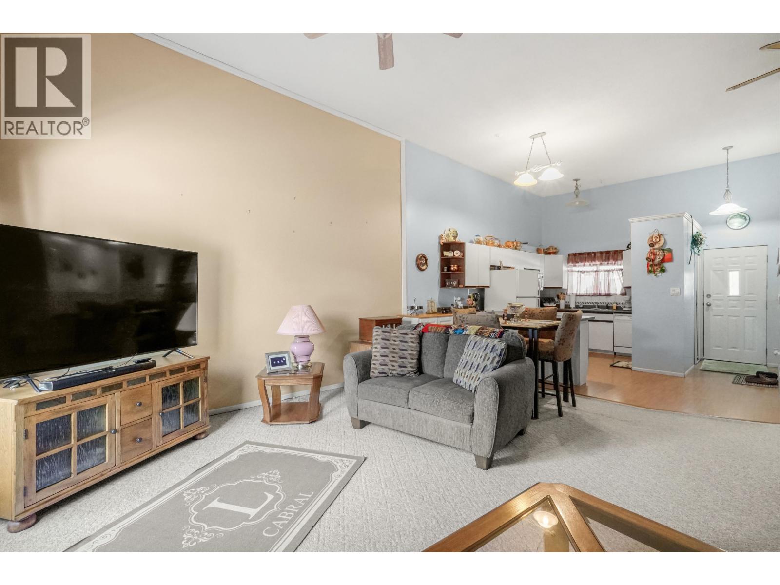 #21 486 QUATSINO BOULEVARD - Image 3