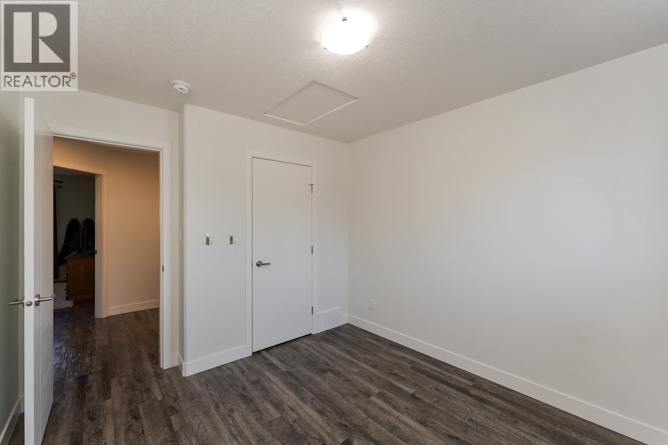 7034 HILLU ROAD - 16