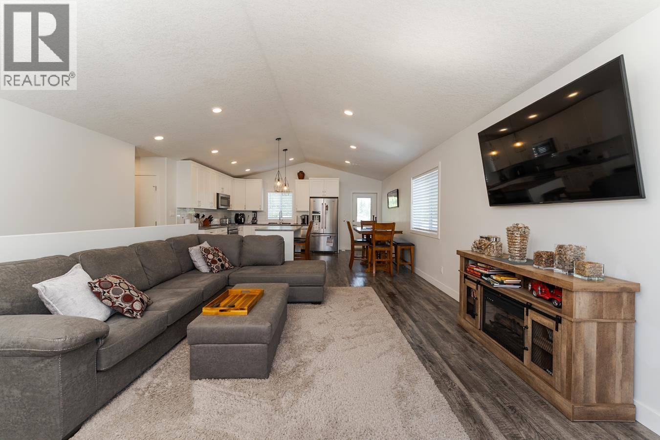 7034 HILLU ROAD - 2