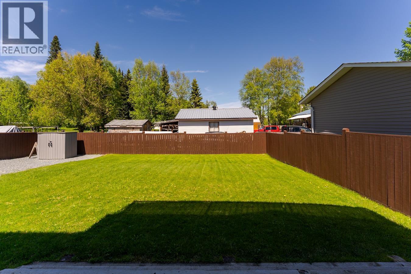 7034 HILLU ROAD - 36