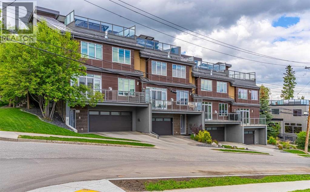 2929 17 Street SW - photo 2