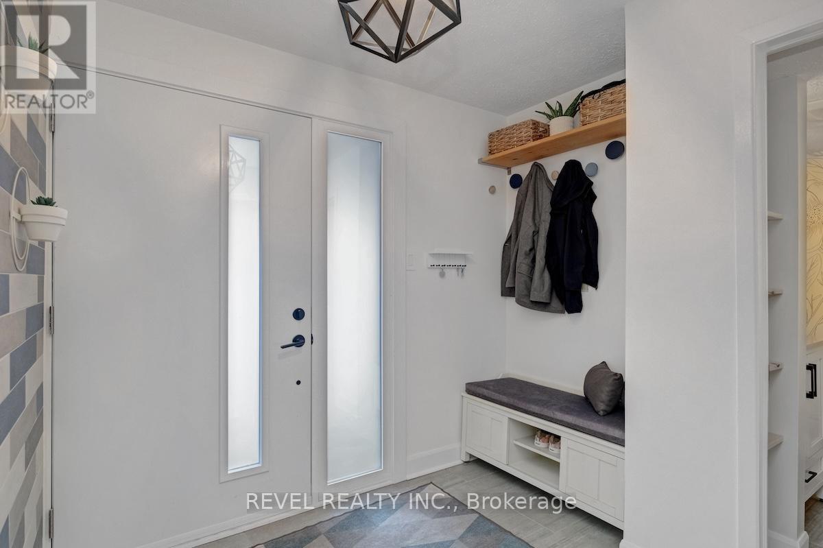 4 Bed, 2 Bath House for Sale in Ottawa – 327 ST ANDREW STREET, Ottawa – MLS# X13416508 - Image 12