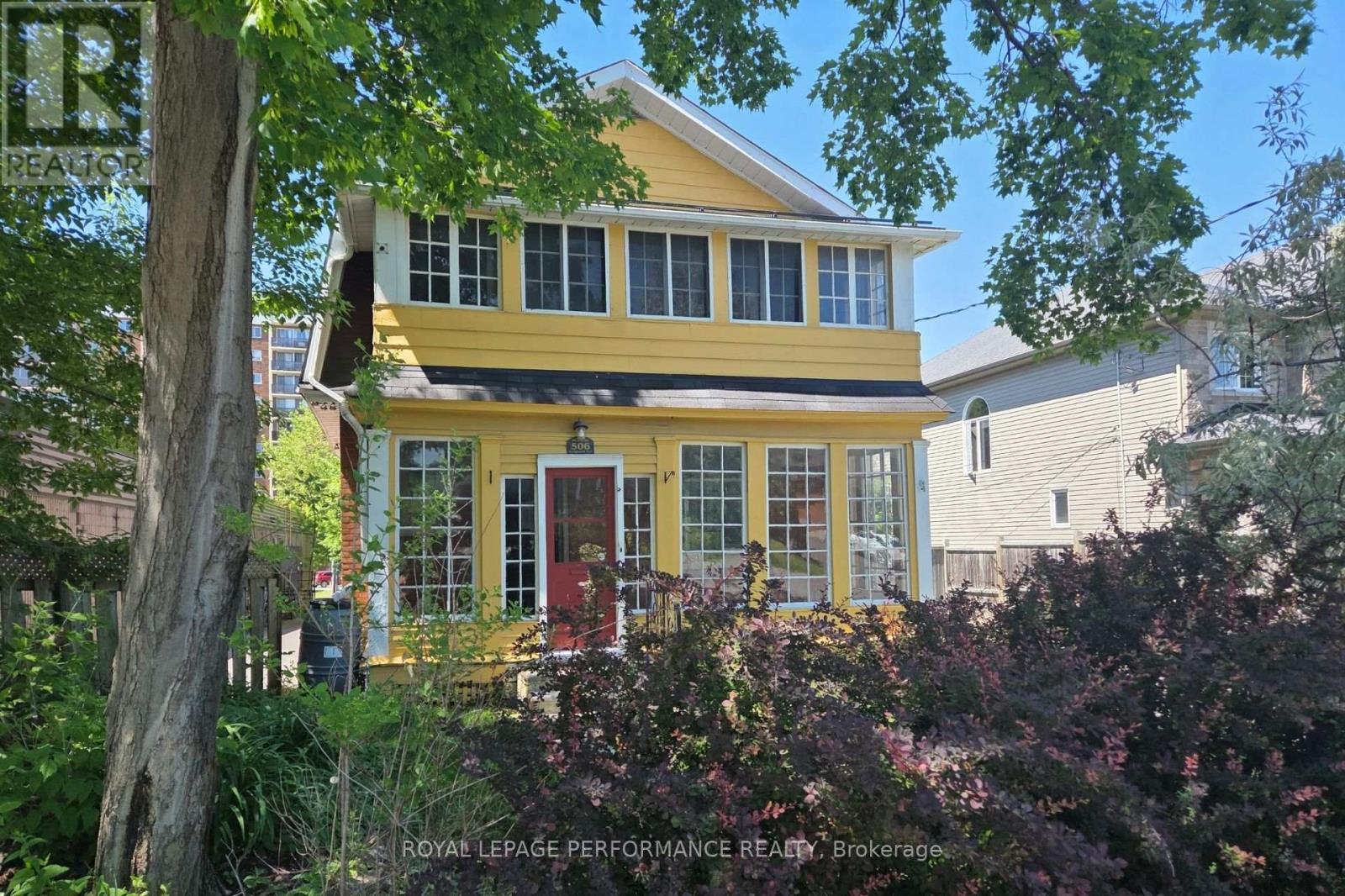 506 WENTWORTH AVENUE - 1