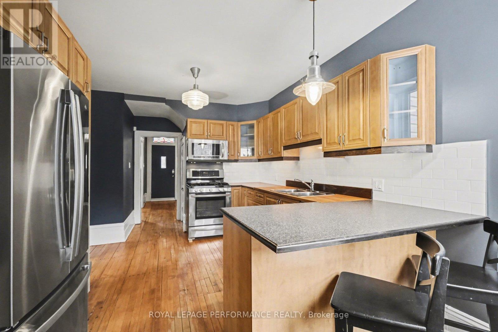 506 WENTWORTH AVENUE - 14