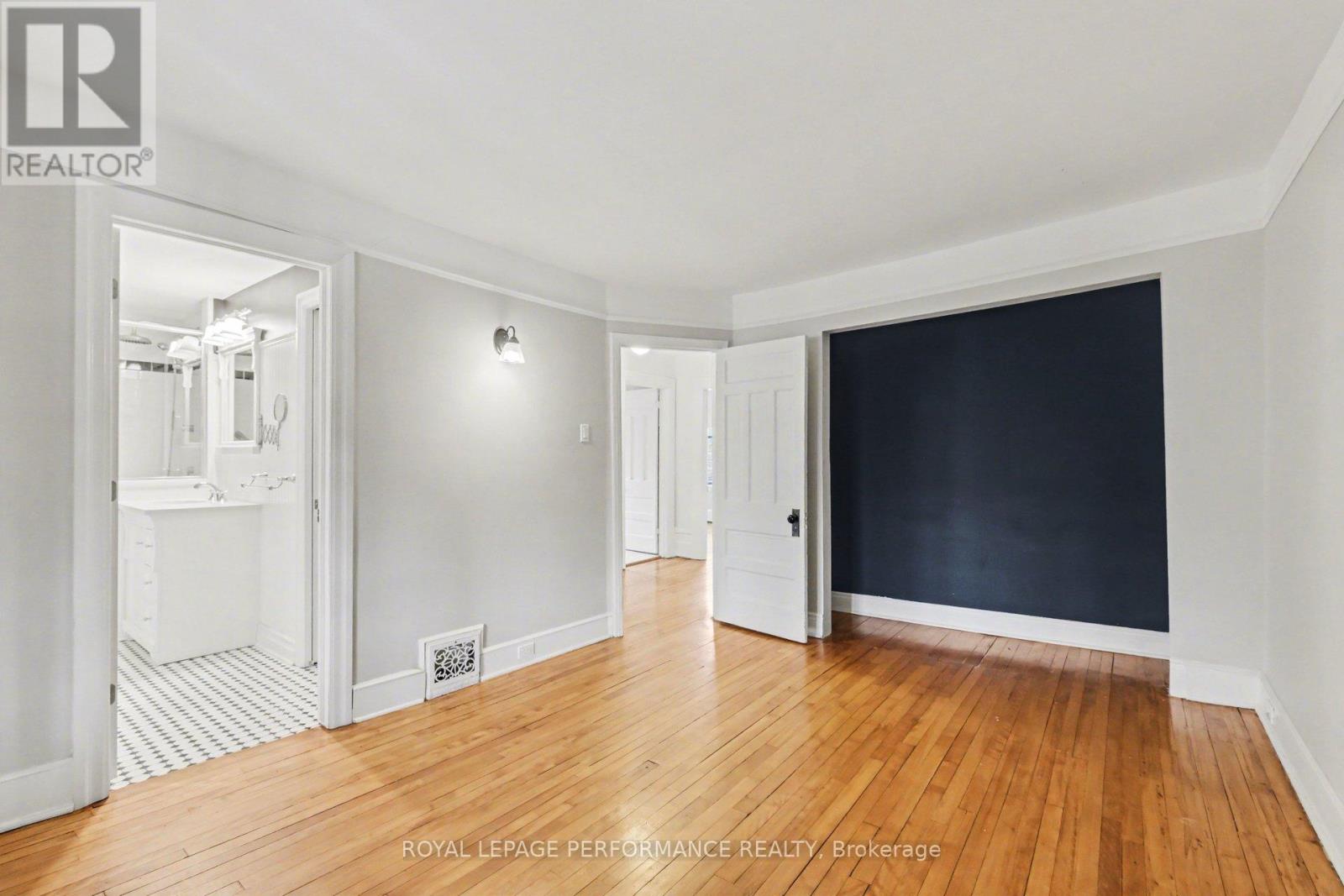 506 WENTWORTH AVENUE - 22