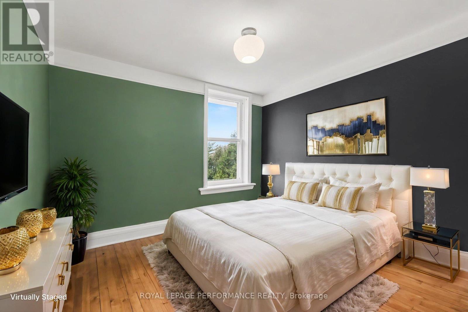 506 WENTWORTH AVENUE - 25