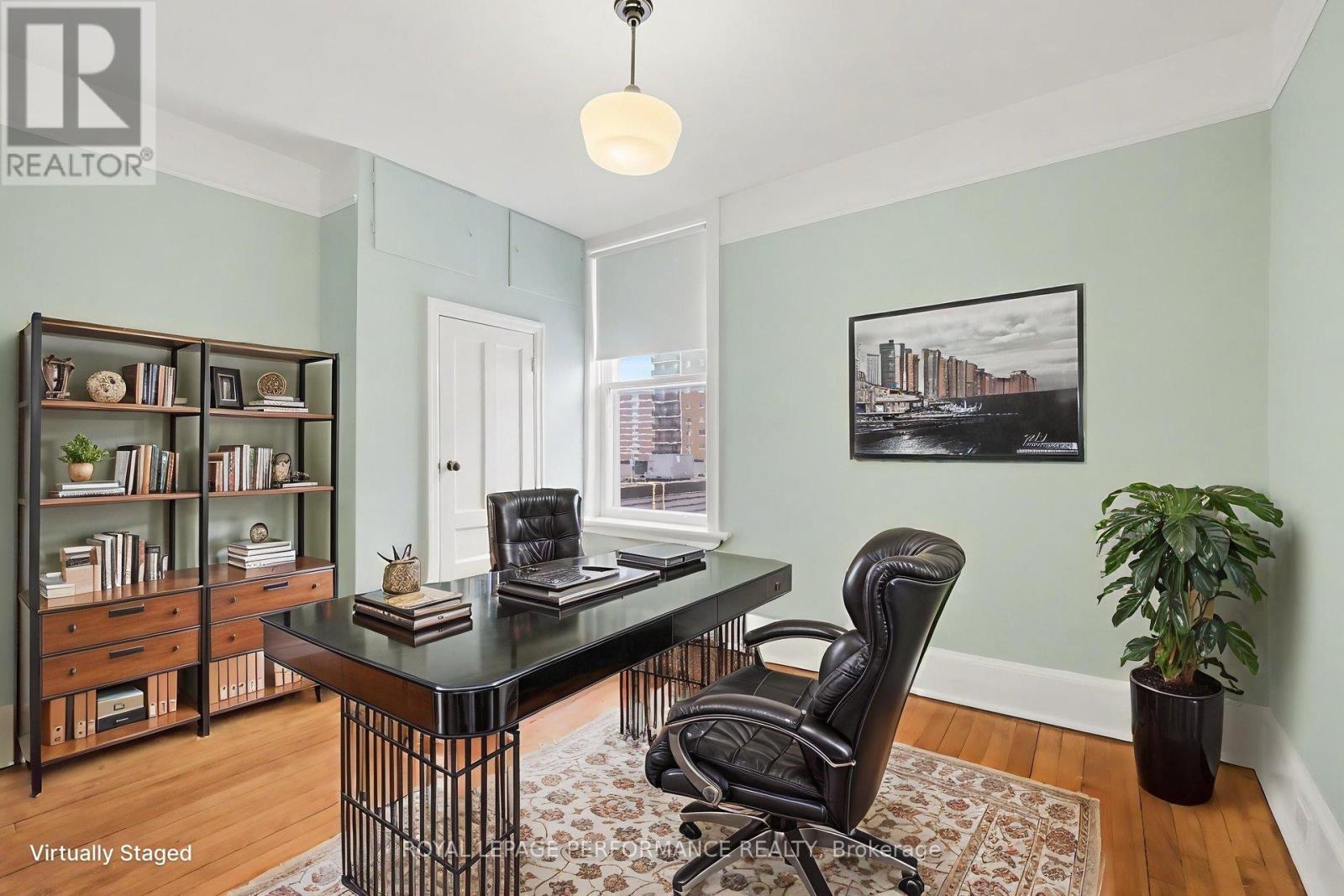 506 WENTWORTH AVENUE - 28