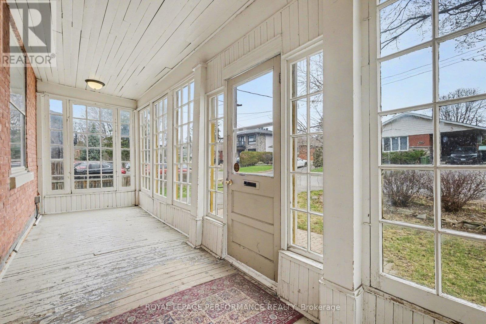 506 WENTWORTH AVENUE - 3