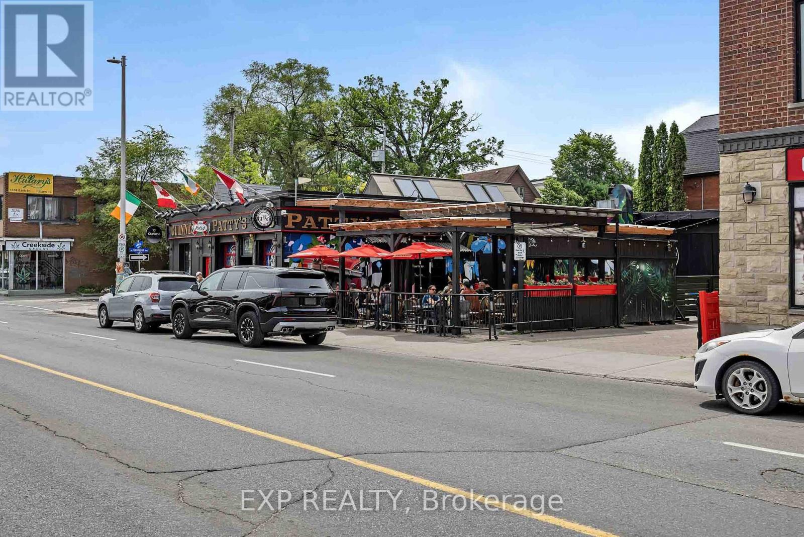 #305 6 GROVE AVENUE - 38
