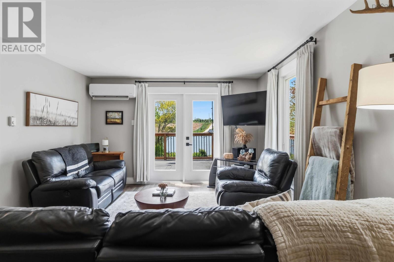 Property 33 of 49 of 321 Lake Ramsay Road
