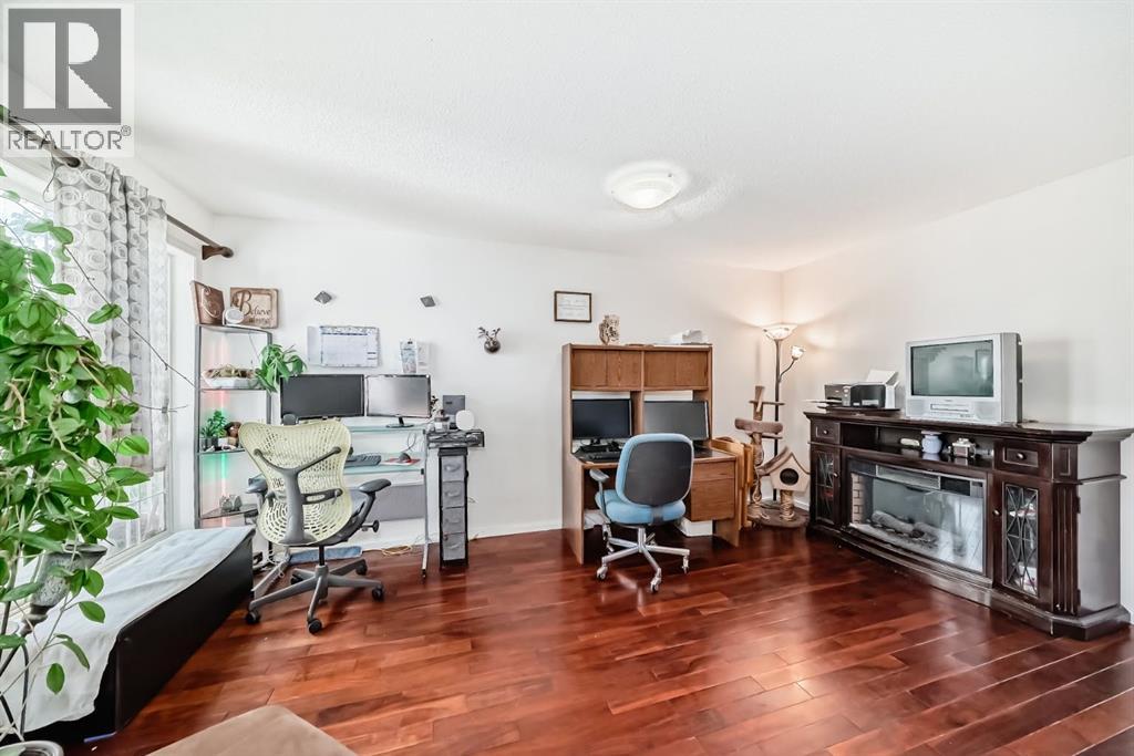 616 Mcculloch Crescent - 9