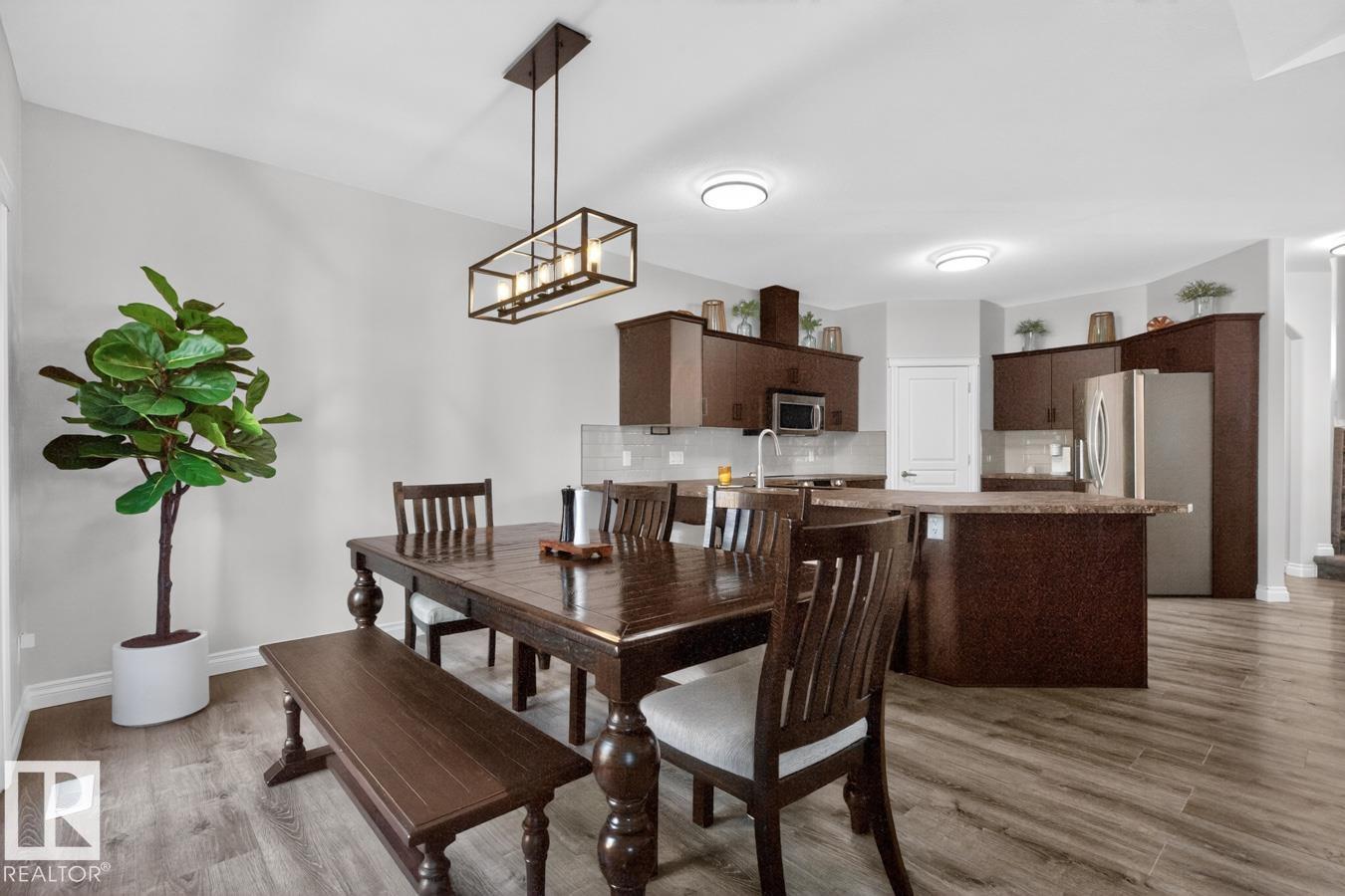 12 KINGDOM PL — photo 15