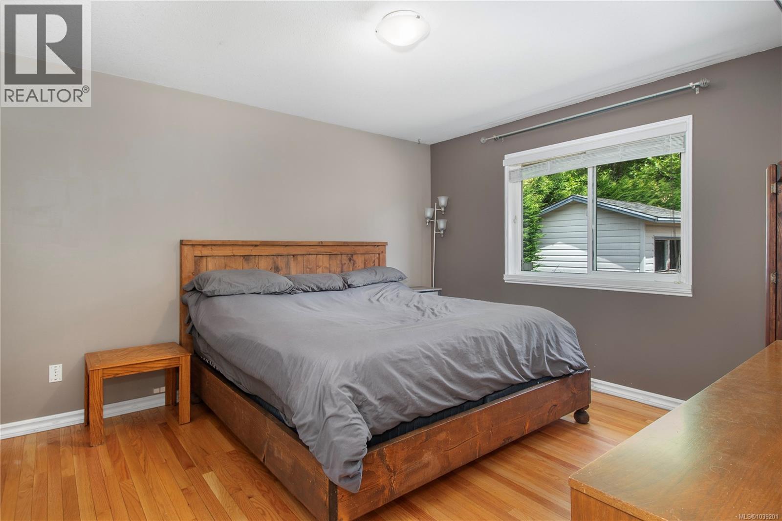 315 Stratford Dr - 20