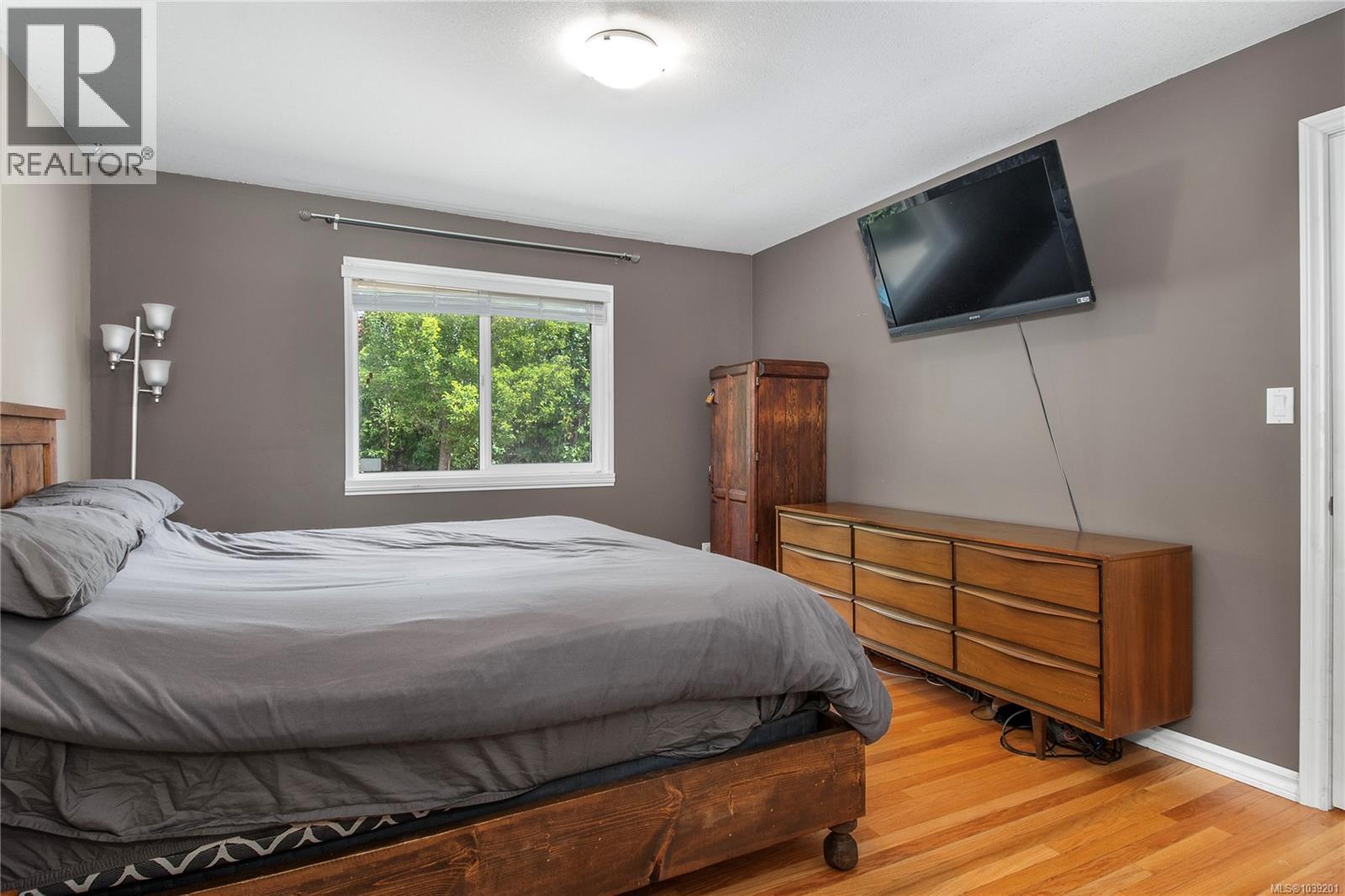 315 Stratford Dr - 21