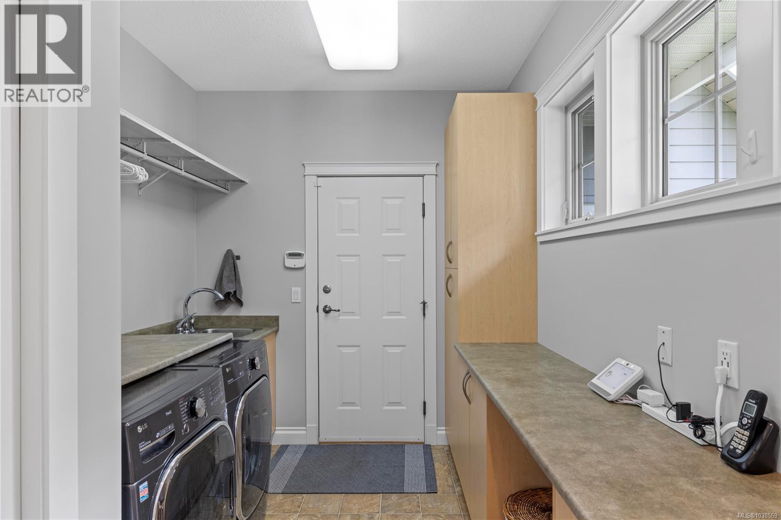 959 McFeely Dr - 39