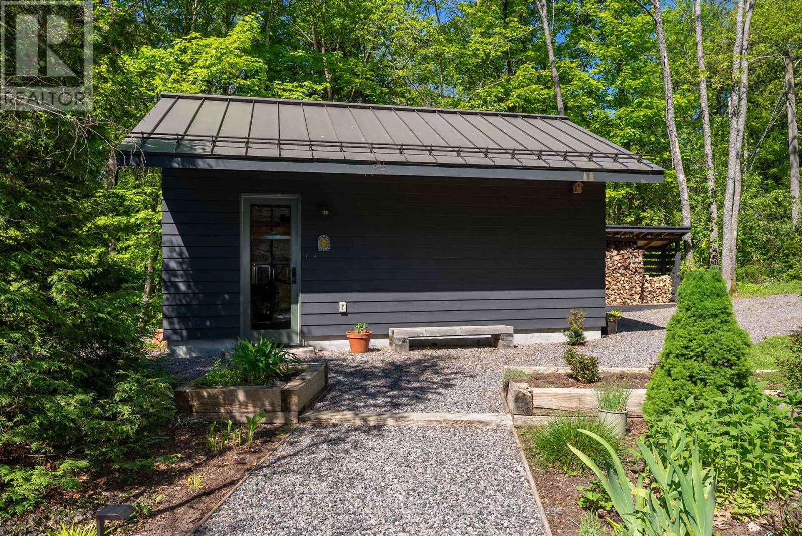 7 RICE STREET - 3