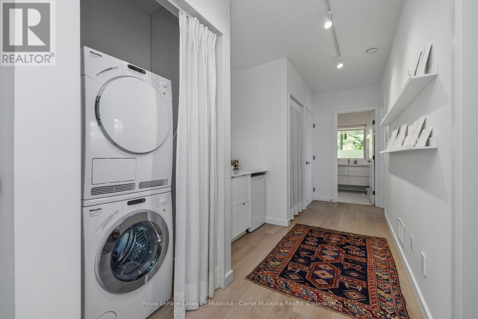 7 RICE STREET - 30