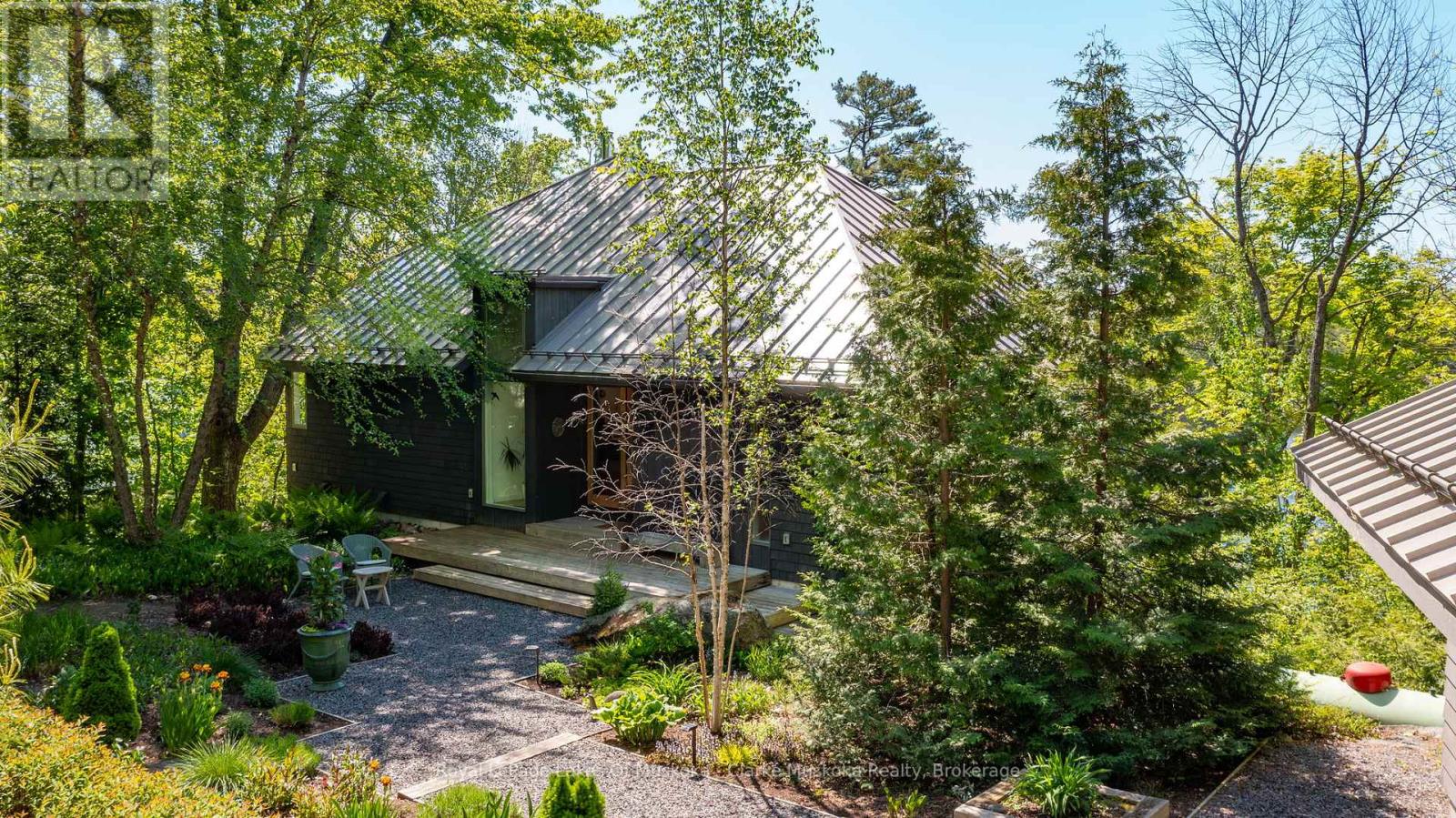 7 RICE STREET - 4