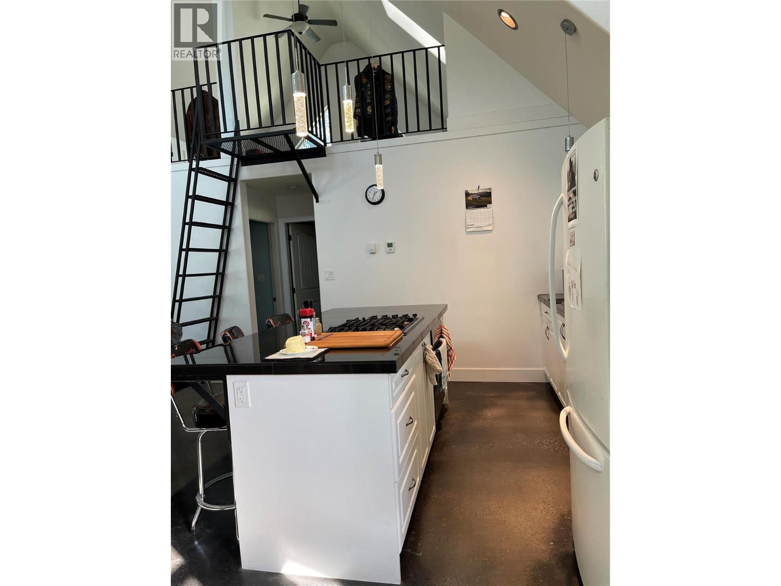 5763 Ponderosa Road - 5