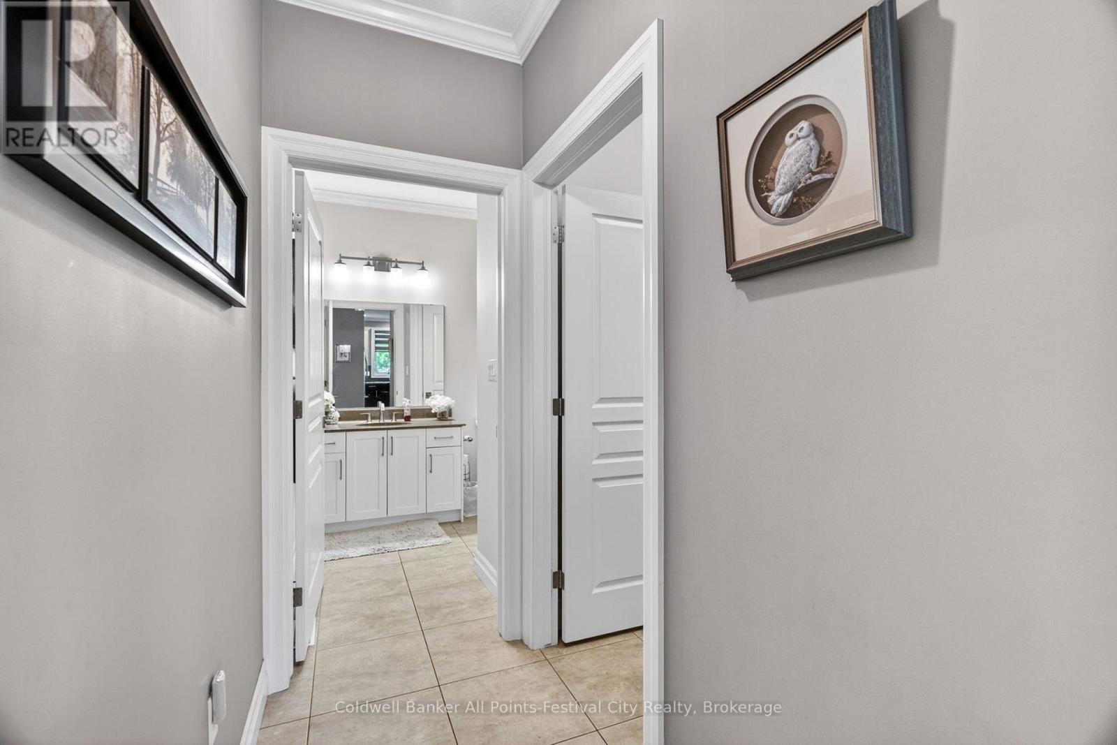 #39 50 FAIRHAVEN LANE - 22