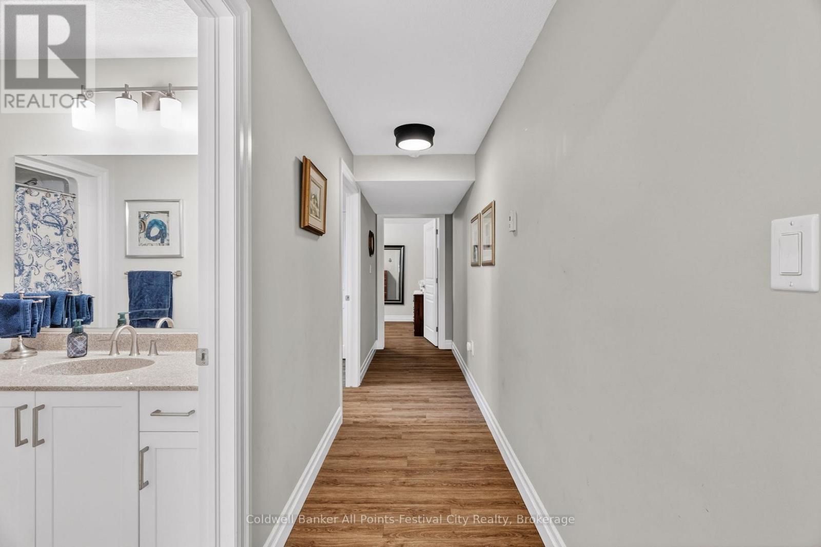 #39 50 FAIRHAVEN LANE - 30
