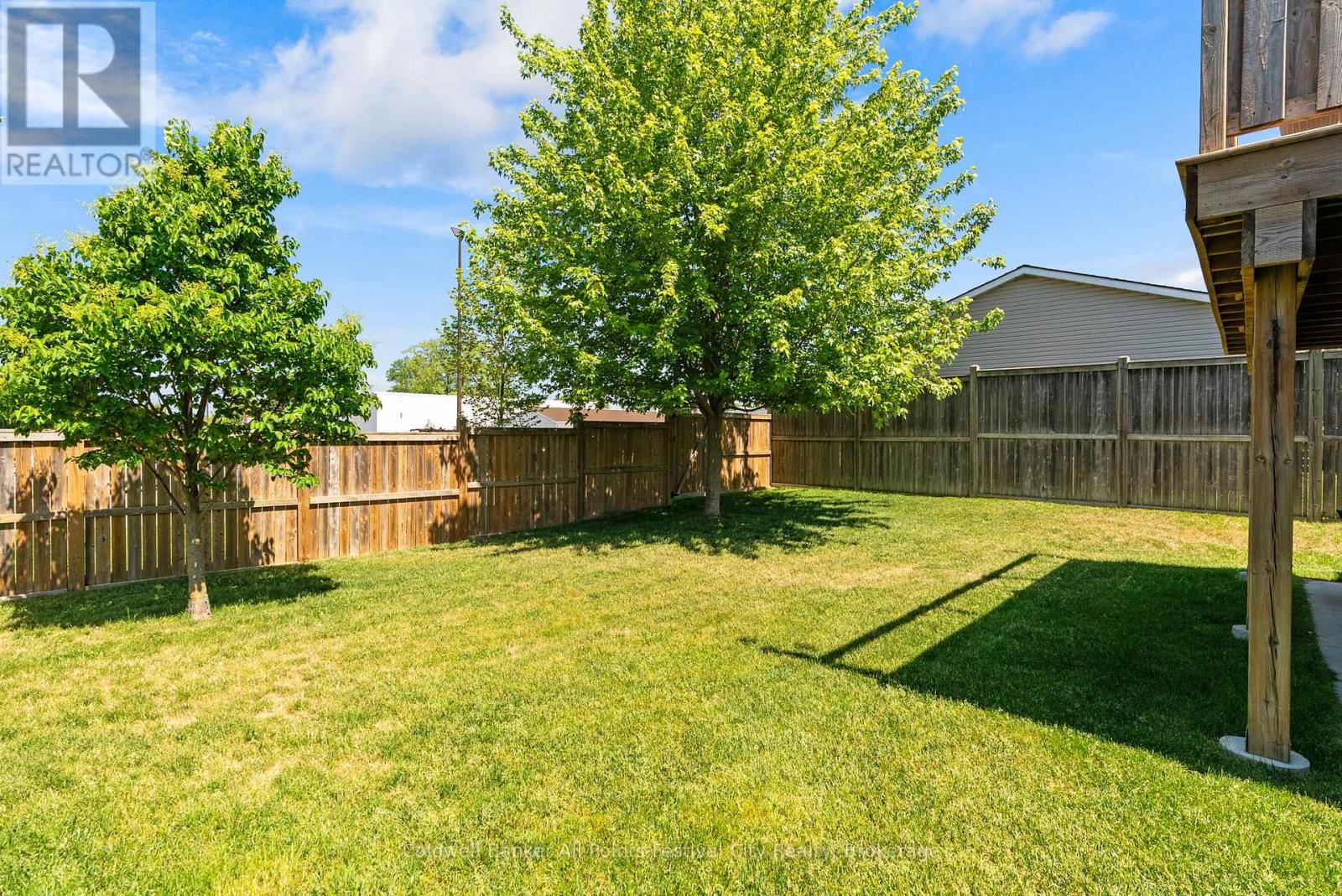 #39 50 FAIRHAVEN LANE - 38