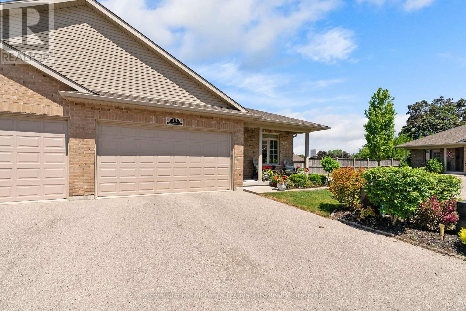 #39 50 FAIRHAVEN LANE - 44