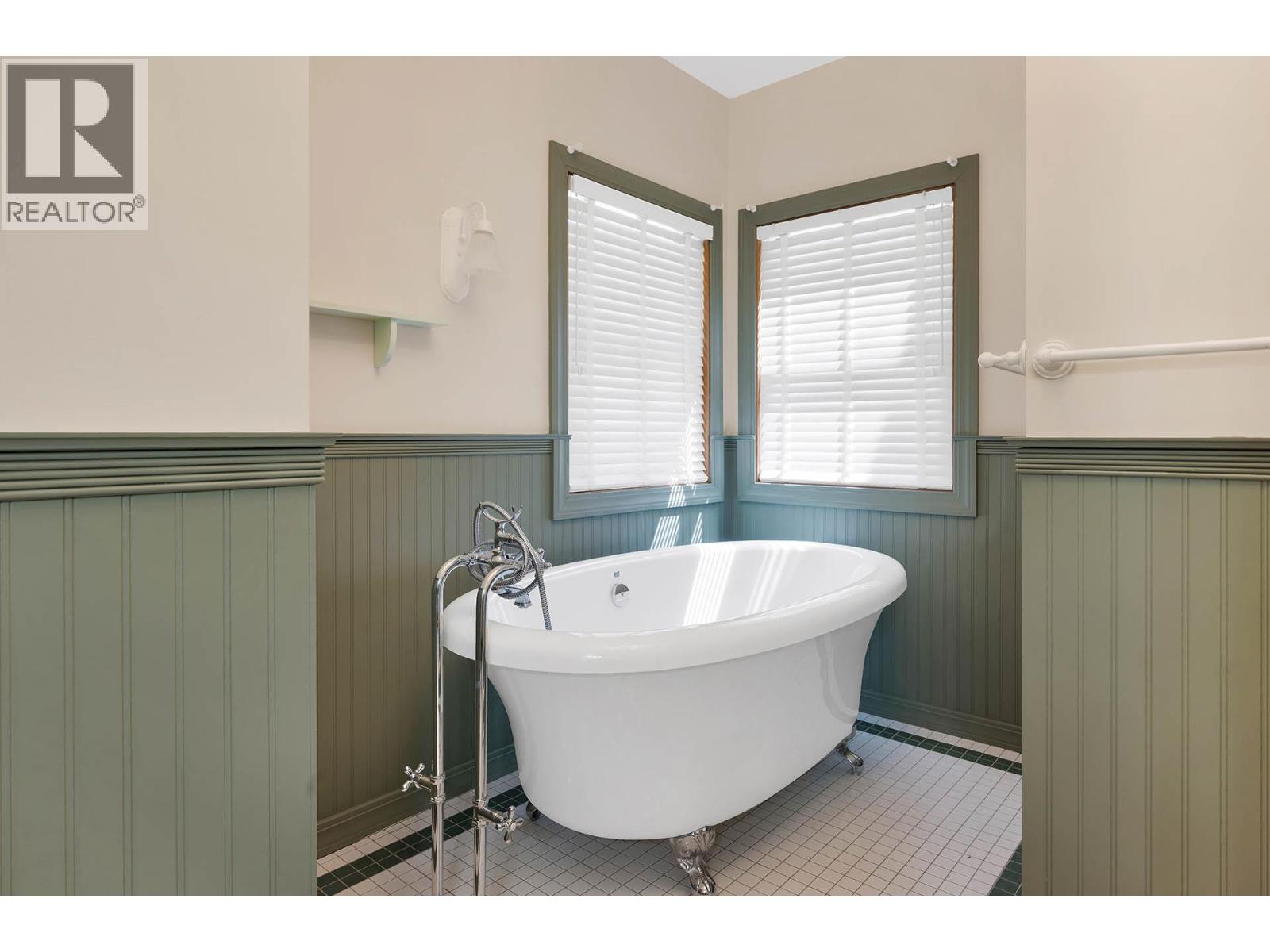 405 RAFT WEST FSR Road - 30