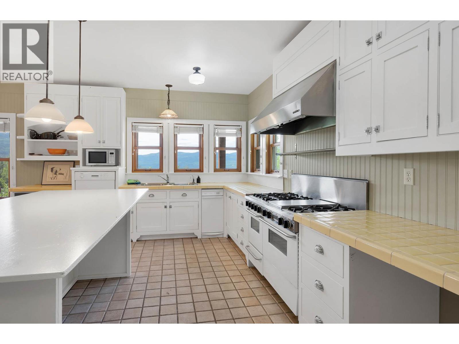 405 RAFT WEST FSR Road - 12