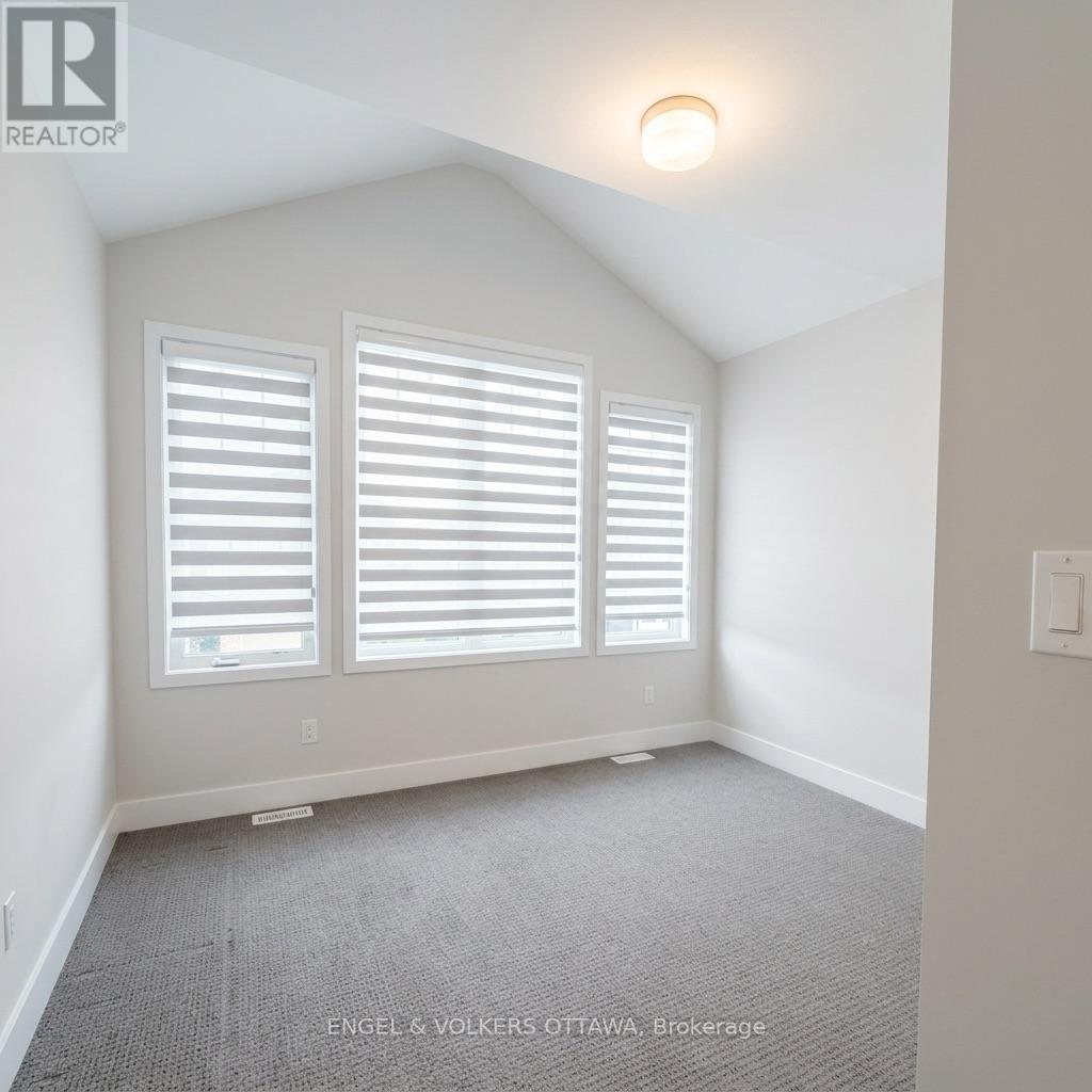 4 Bed, 4 Bath House for Sale in Ottawa – 660 TERRIER CIRCLE S, Ottawa – MLS# X13257188 - Image 30