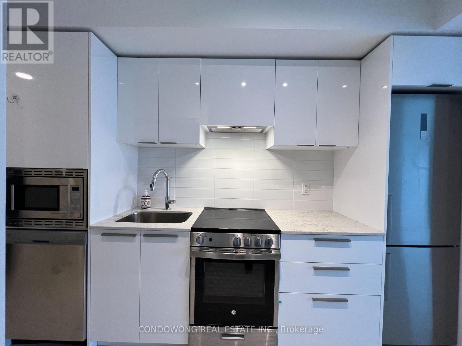 High End Kitchen