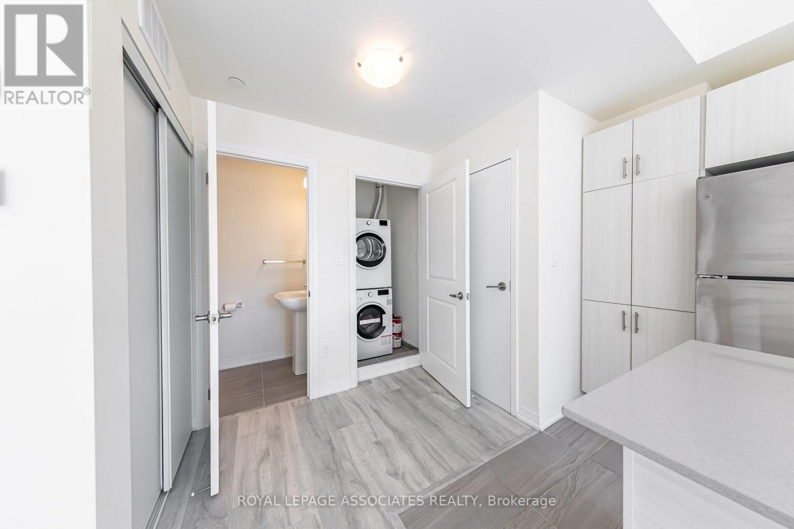 #44 30 LIBEN WAY - 7