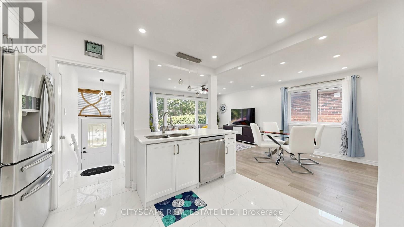 15 BARNES CRESCENT - 11