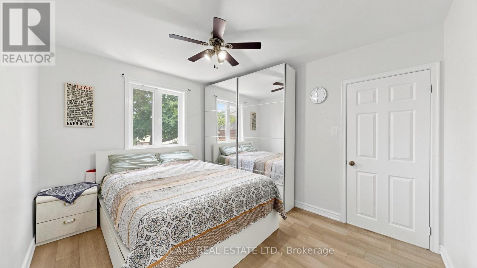 15 BARNES CRESCENT - 15