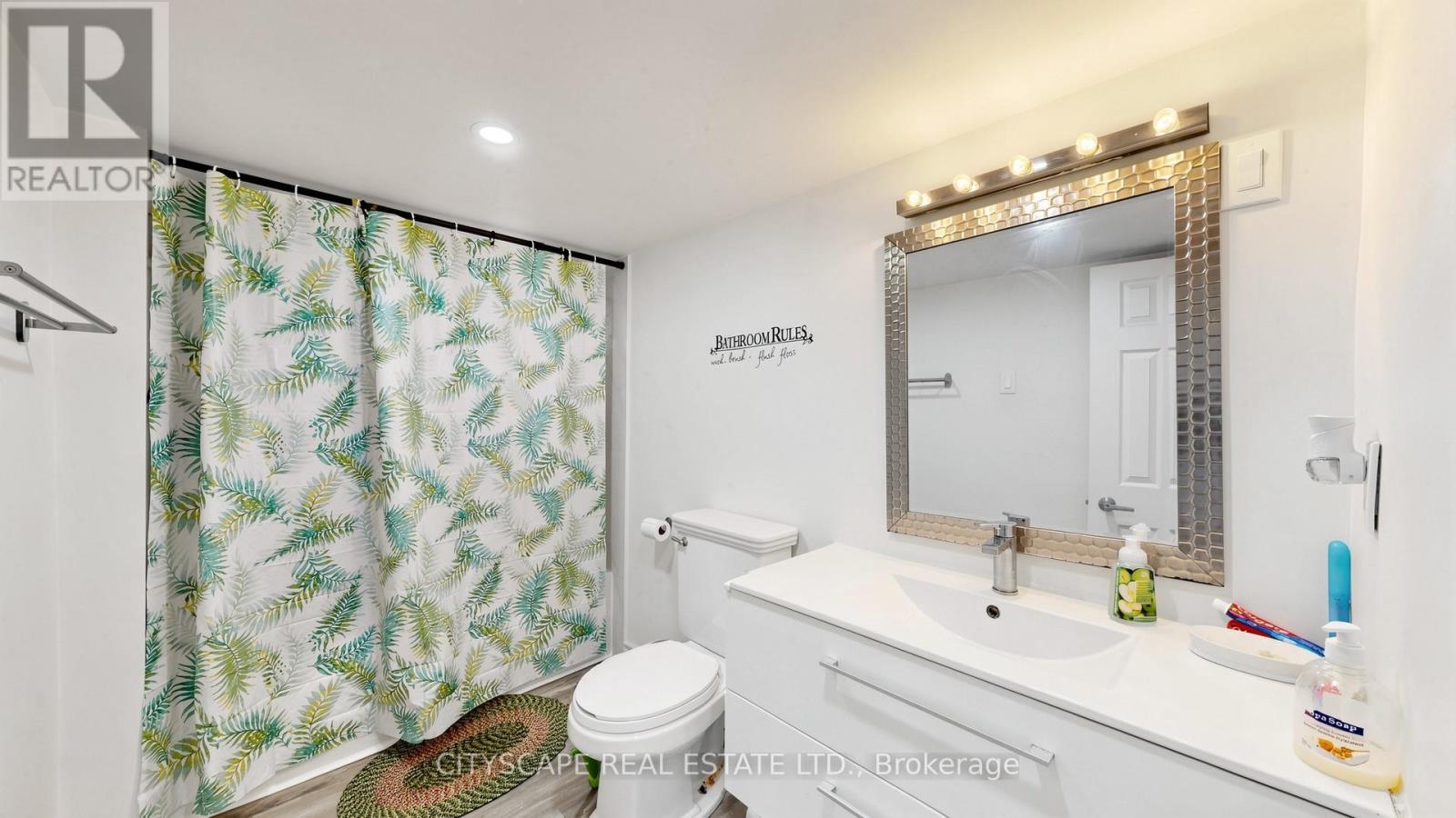 15 BARNES CRESCENT - 42