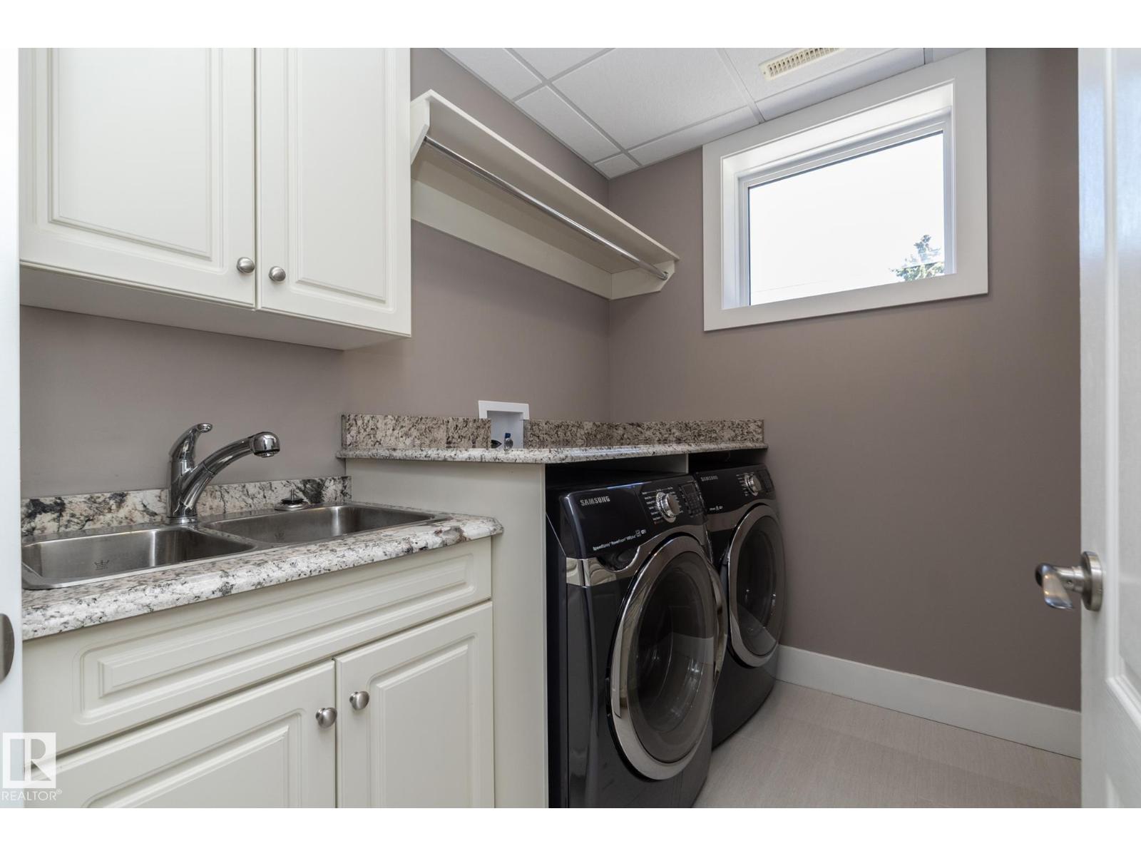 6504 97 AV NW — photo 29