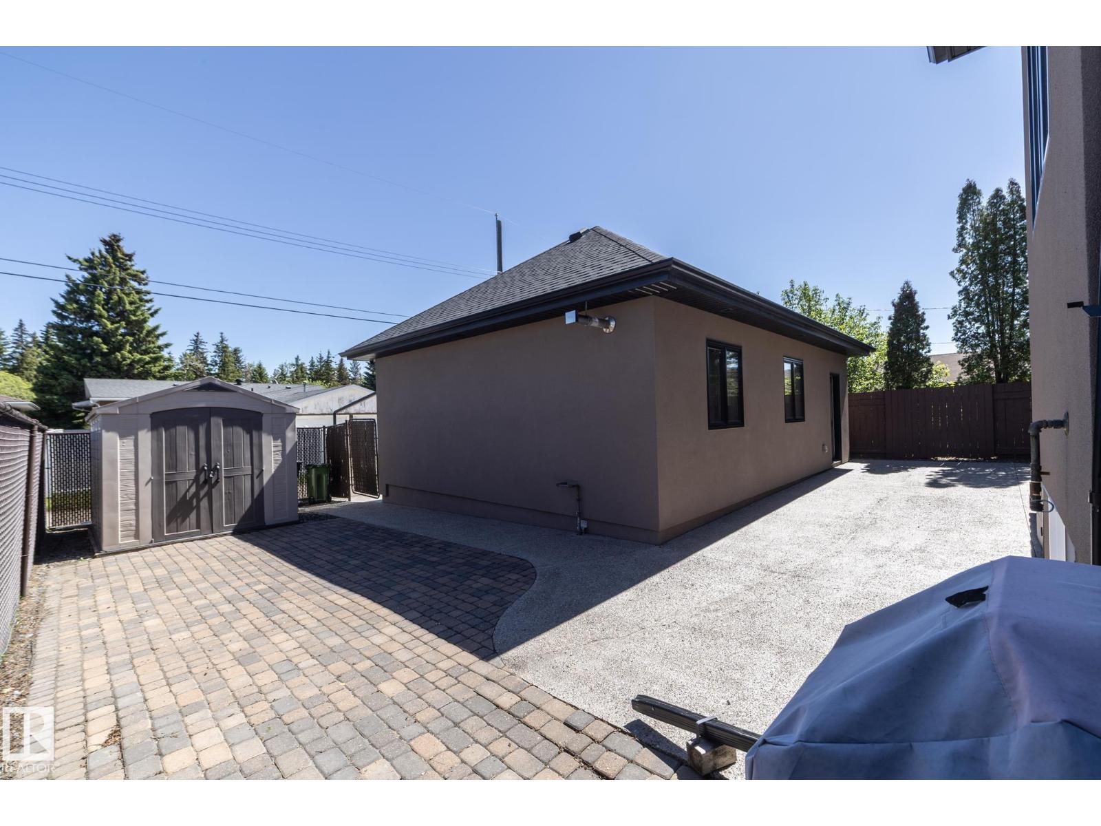6504 97 AV NW — photo 7