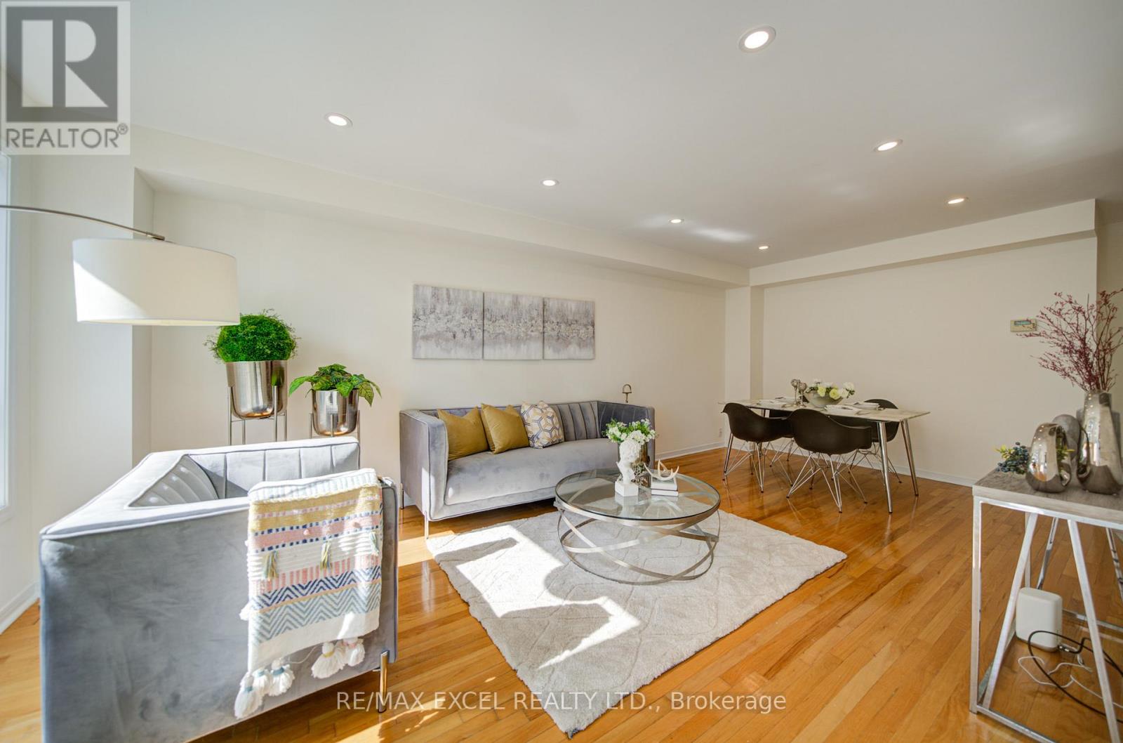 22 HORSTMAN STREET - 11